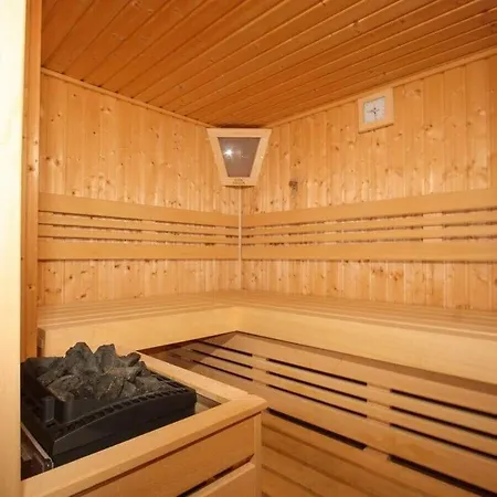 Prázdninový dům 2 *